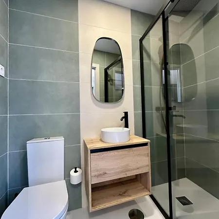Modern House With Patio And Bbq Feriehus Porto